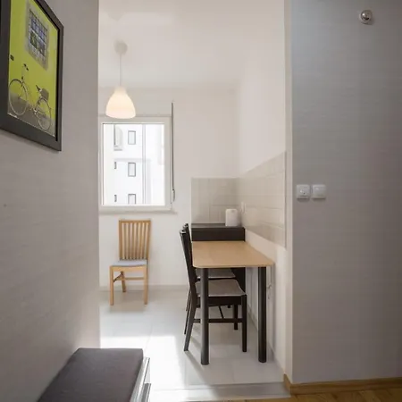 Skadarlija Ii Apartment *